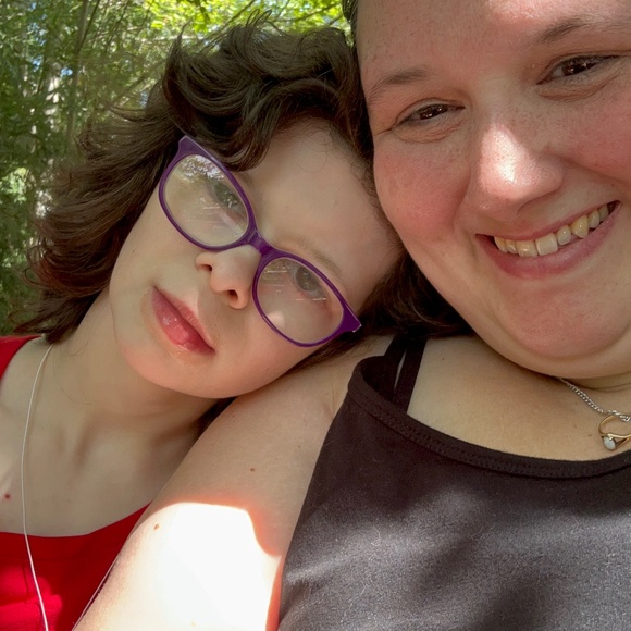 Meet your Posher, Dawn - Picture 1 of 1